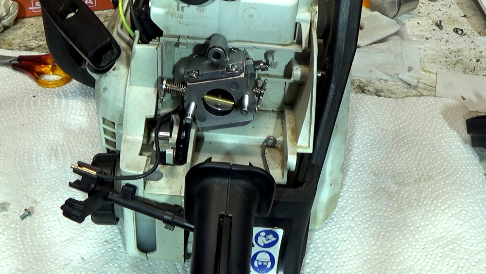 Stihl Vergaser einbauen